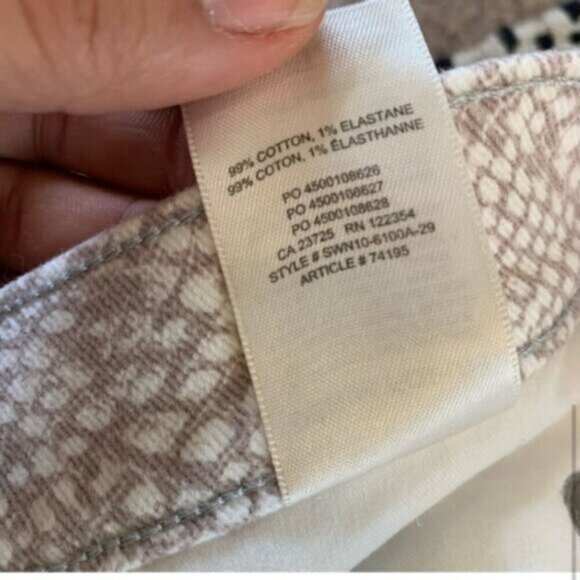 NWOT-Denim Forum Lola High Rise Skinny Crop Snake PrintJeans - Picture 10 of 10